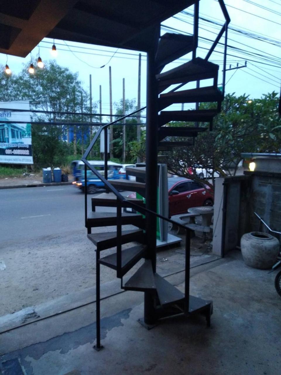 Chang Bed And Bar Hostel (Adults Only) Surat Thani Exterior photo